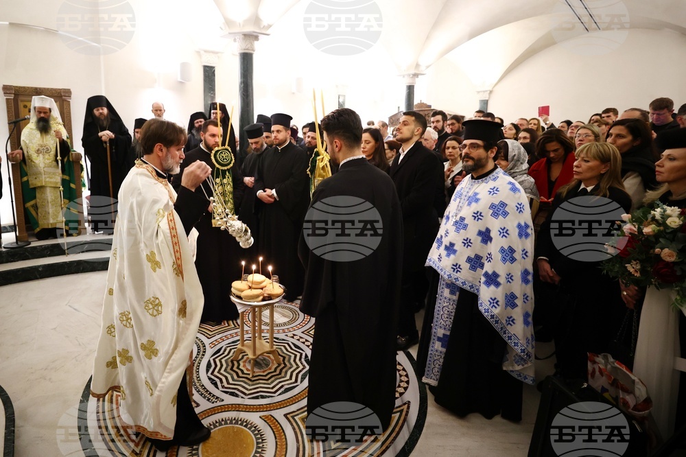 Великобритания - храм „Свети Йоан Рилски” - патриарх Даниил - Възкресна вечерня