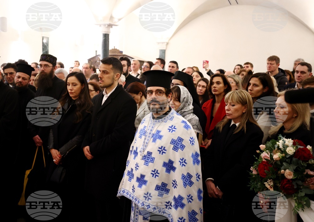 Великобритания - храм „Свети Йоан Рилски” - патриарх Даниил - Възкресна вечерня