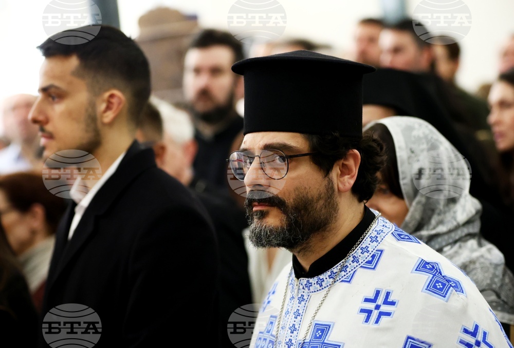 Великобритания - храм „Свети Йоан Рилски” - патриарх Даниил - Възкресна вечерня