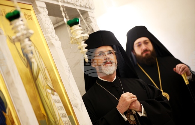 Новият български храм "Св. Йоан Рилски" в Лондон е духовен бисер, който ще бъде за насърчение във вярата, каза митрополит Антоний