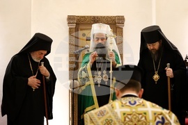 Великобритания - храм „Свети Йоан Рилски” - патриарх Даниил - Възкресна вечерня