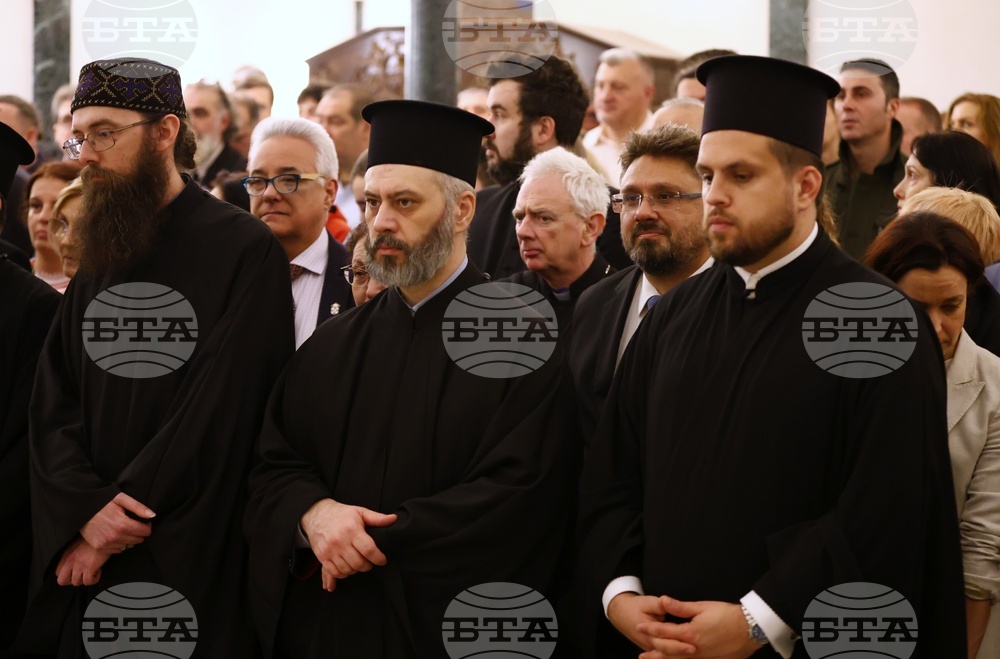 Великобритания - храм „Свети Йоан Рилски” - патриарх Даниил - Възкресна вечерня