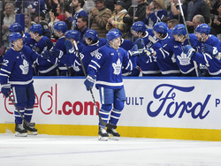 Hurricanes Maple Leafs Hockey