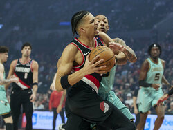 Hornets Trail Blazers Basketball