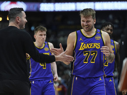 Lakers Nuggets Basketball