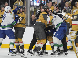 Canucks Golden Knights Hockey