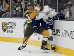 Canucks Golden Knights Hockey
