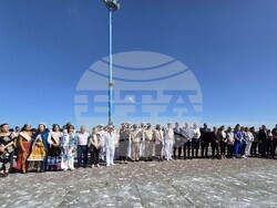 Антарктида - Аржентина - Комодоро Ривадавия - пристанище - НИК 421 - тържествено посрещане