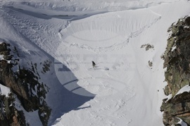 Рила планина - скиор - лавина