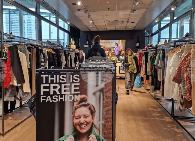 Textile Waste: Challenges and Opportunities