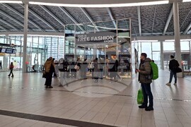 Нидерландия - Утрехт - магазин без пари - инициатива Free Fashion