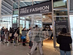 Нидерландия - Утрехт - магазин без пари - инициатива Free Fashion