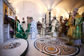 Великобритания - храм „Свети Йоан Рилски” - патриарх Даниил - света Божествена литургия