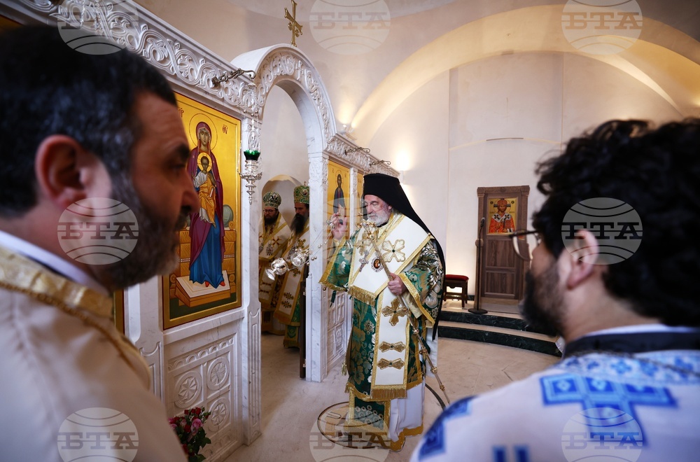 Великобритания - храм „Свети Йоан Рилски” - патриарх Даниил - света Божествена литургия