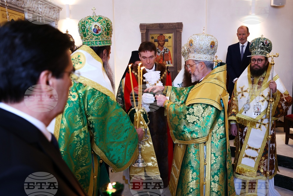 Великобритания - храм „Свети Йоан Рилски” - патриарх Даниил - света Божествена литургия