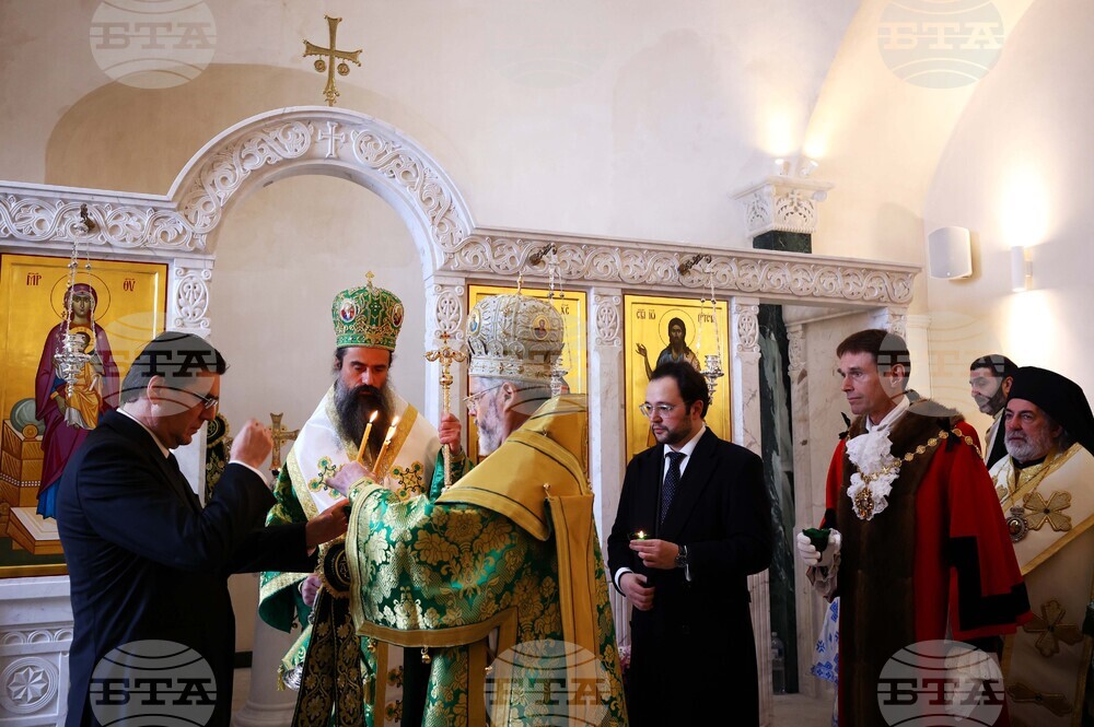 Великобритания - храм „Свети Йоан Рилски” - патриарх Даниил - света Божествена литургия