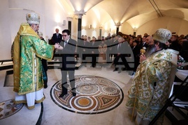 Великобритания - храм „Свети Йоан Рилски” - патриарх Даниил - света Божествена литургия