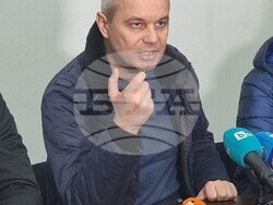 Варна - "Възраждане" - Костадин Костадинов - пресконференция