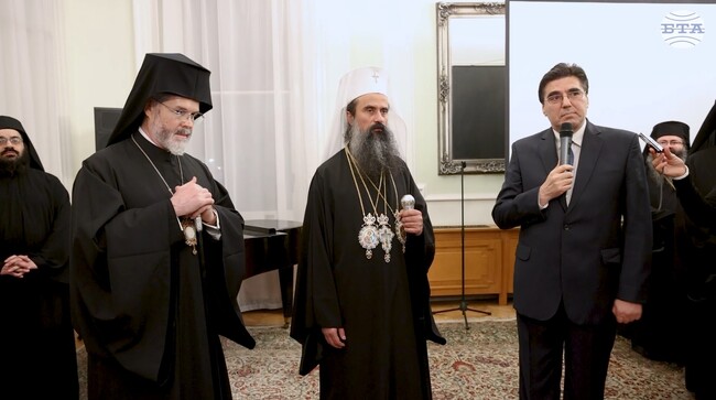 Освещаването на храма "Св. Йоан Рилски" е паметно събитие за българите в Обединеното кралство, посочи посланикът ни в Лондон Тихомир Стойчев