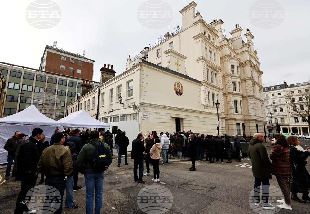 Великобритания - храм „Свети Йоан Рилски” - света Божествена литургия