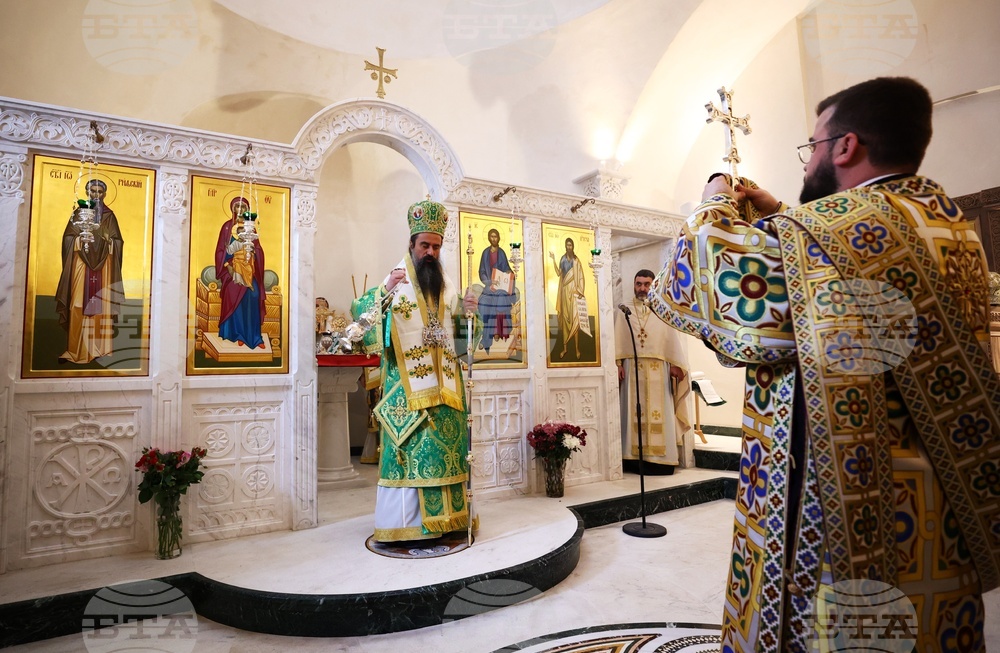 Послание да бъдем едно в Христа отправи патриарх Даниил, след като освети новия български храм "Св. Йоан Рилски" в Лондон