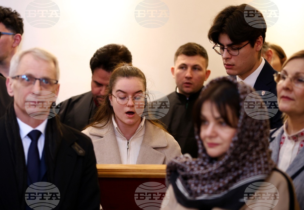 Великобритания - храм „Свети Йоан Рилски” - патриарх Даниил - света Божествена литургия