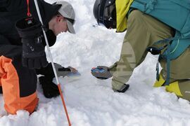 Рила планина - младежи - обучение по лавинна безопасност