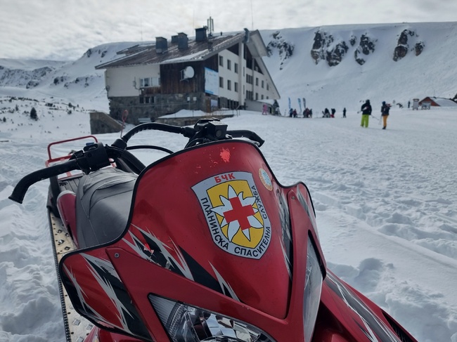 Планински спасители от редица държави, включително България, се събират на европейска конференция в Румъния през март