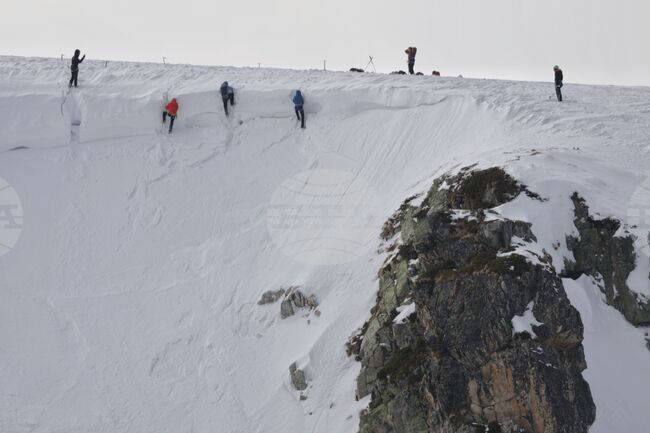 Условията в планините са подходящи за зимни спортове и туризъм, съобщиха от Планинската спасителна служба