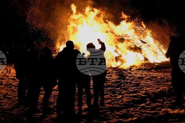 Село Лозен - месни заговезни - огън