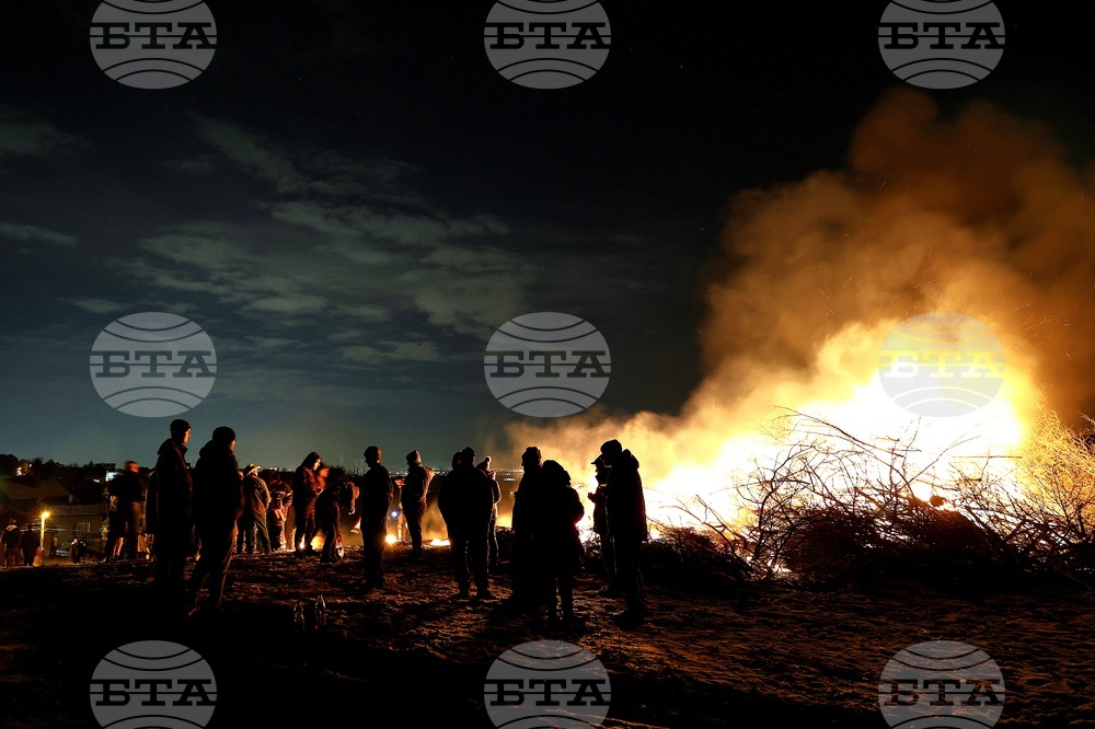 Село Лозен - месни заговезни - огън