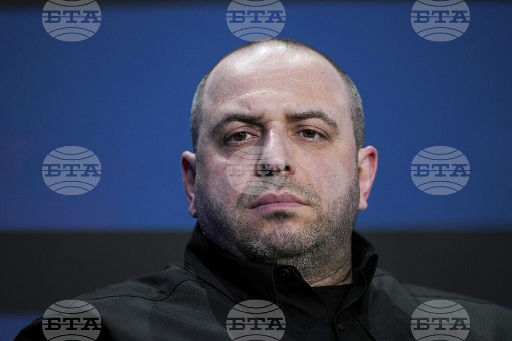 Украинският министър на отбраната Умеров обсъди с колегите си от ЕС план да се принуди Русия да преговаря