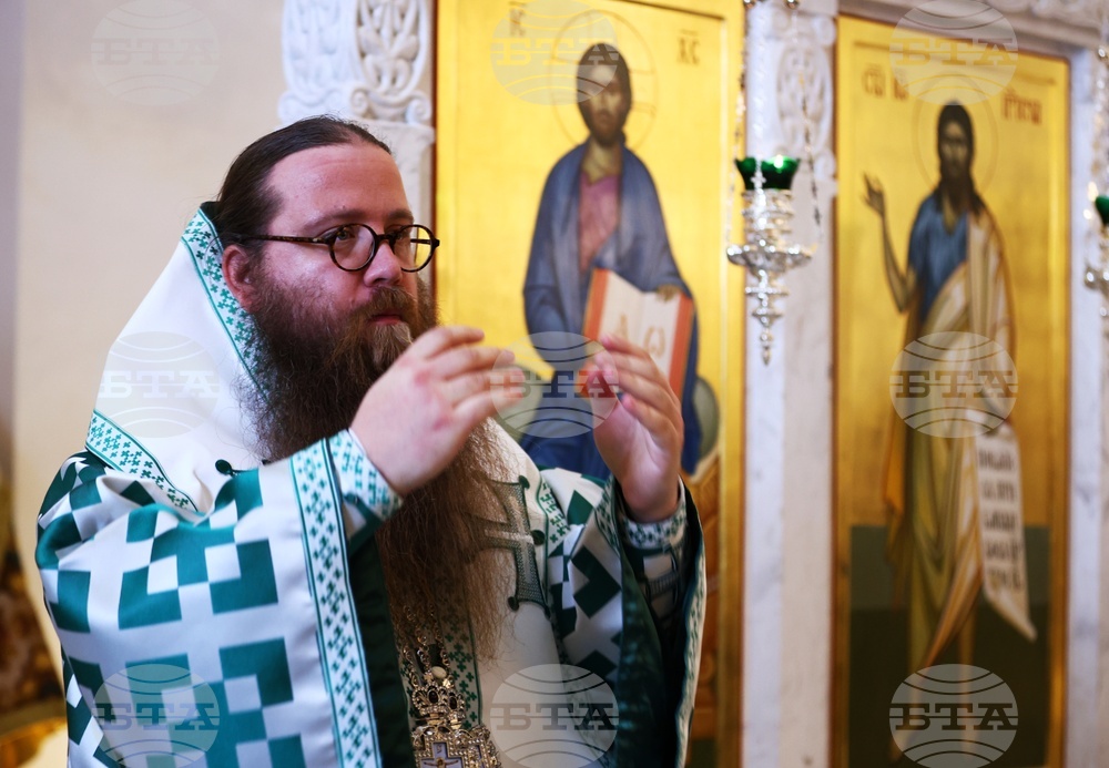 Великобритания - храм „Свети Йоан Рилски” - патриарх Даниил - света Божествена литургия