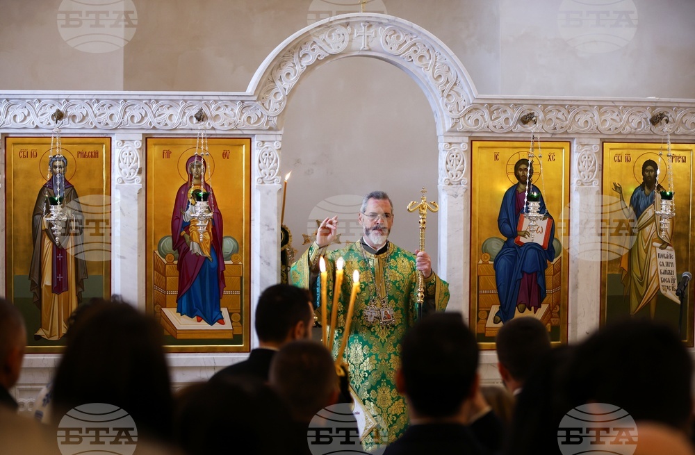 Великобритания - храм „Свети Йоан Рилски” - патриарх Даниил - света Божествена литургия