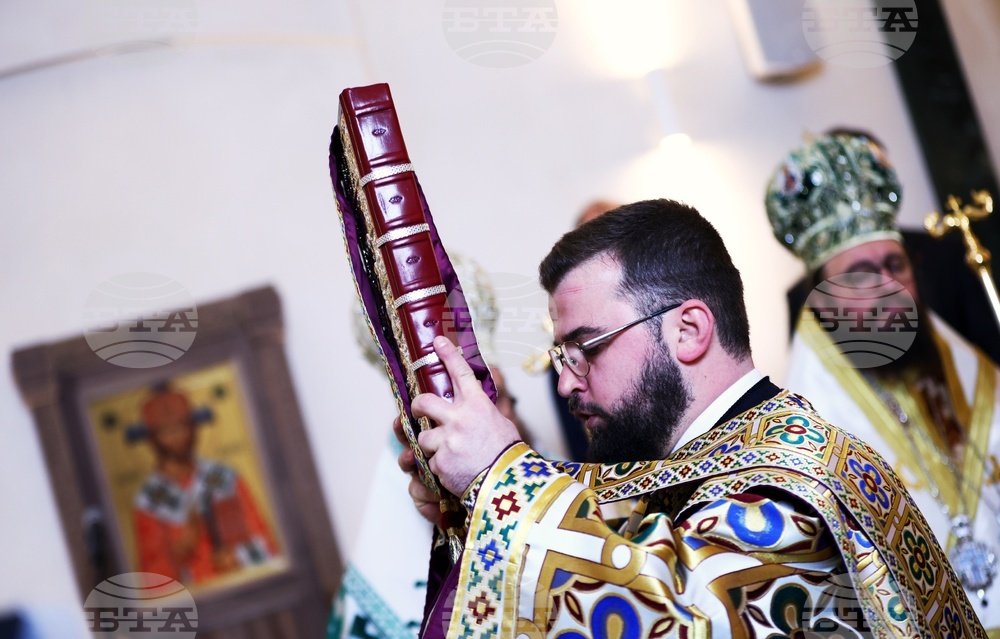 Великобритания - храм „Свети Йоан Рилски” - патриарх Даниил - света Божествена литургия