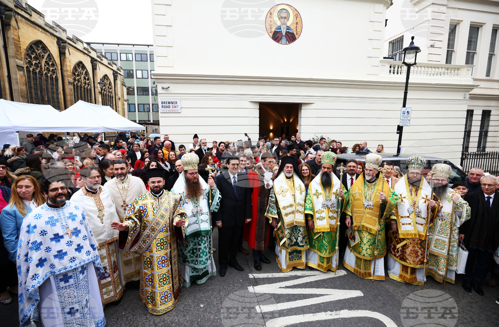 Великобритания - храм „Свети Йоан Рилски” - патриарх Даниил - света Божествена литургия