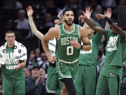 Knicks Celtics Basketball