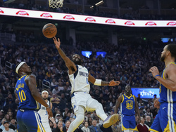 Mavericks Warriors Basketball