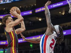 Pistons Hawks Basketball