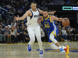 Mavericks Warriors Basketball