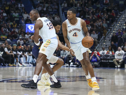 Spurs Pelicans Basketball