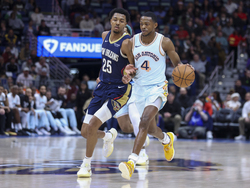 Spurs Pelicans Basketball