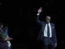 Mavericks Warriors Basketball