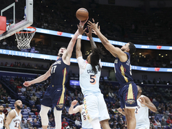 Spurs Pelicans Basketball