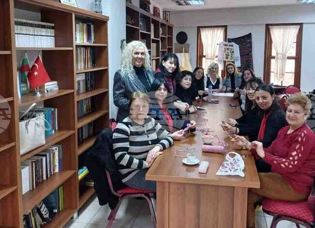 Турция - Ялова - мартеници - изработка 