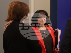 Министерски съвет - НСТС - извънредно заседание - Теменужка Петкова