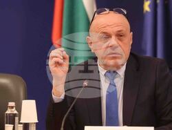 Министерски съвет - НСТС - извънредно заседание - Томислав Дончев