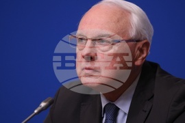 Национален пресклуб БТА - София - бойкот на търговските вериги - пресконференция  - Велизар Енчев