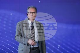 Летище „Васил Левски” - 5G частна мобилна мрежа - представяне