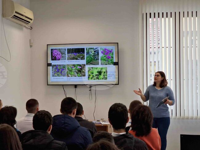 С беседа за биоразнообразието в Посетителския център на Национален парк „Рила“ в Самоков бяха отбелязани 33 години от създаването на парка 